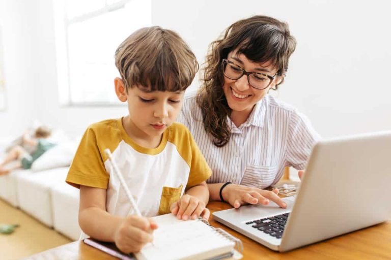 5 Signs Your Child Needs a Tutor