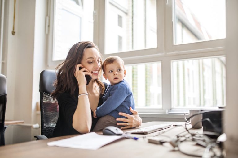 Tips for Having Both a Child and a Career